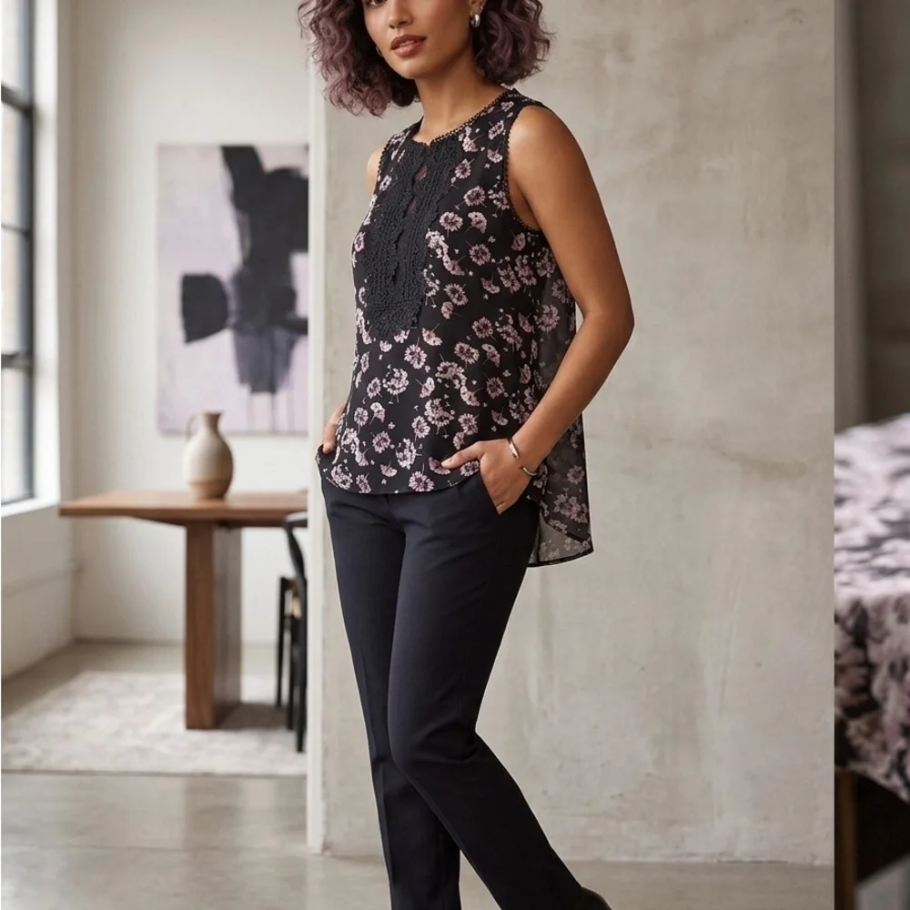 White House Black Market Black Floral Sleeveless Top - Picture 1 of 8